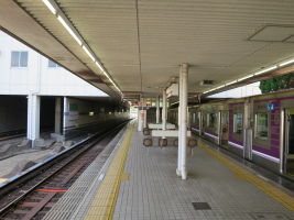 八尾南駅
