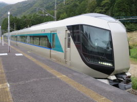 東武鉄道500系