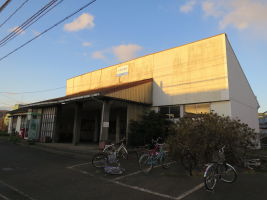 小野田港駅