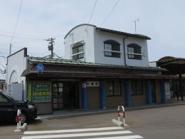 内灘駅