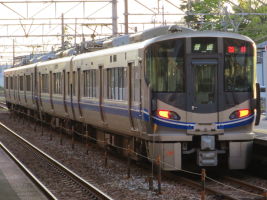 521系