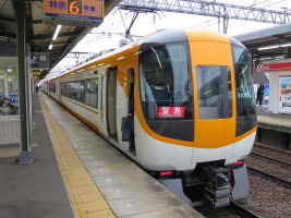 近畿日本鉄道22600系