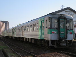 二軒屋駅