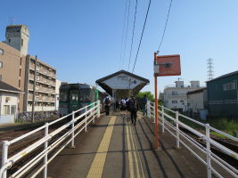 二軒屋駅