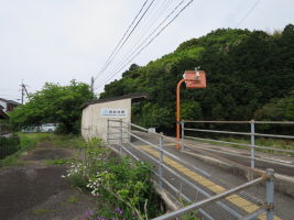 見能林駅