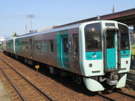 鴨島駅