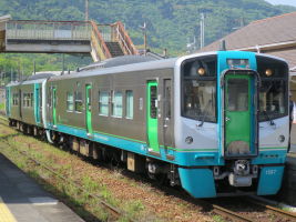 阿波川島駅