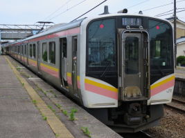 E129系