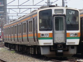211系