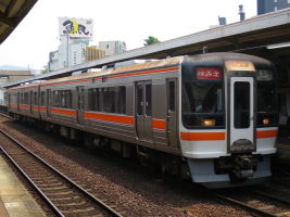 キハ75形