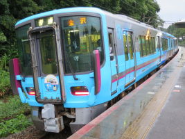 IRいしかわ鉄道521系