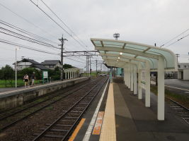 西長田ゆりの里駅