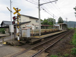鳥羽中駅