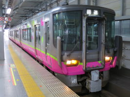 ハピラインふくい521系