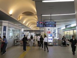 八潮駅