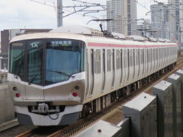 首都圏新都市鉄道TX-1000系