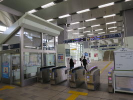研究学園駅
