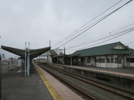 八日市場駅