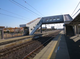 川島駅