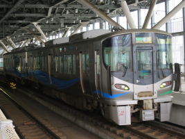 富山駅