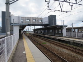 高岡やぶなみ駅