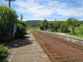 西岸駅