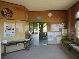西岸駅