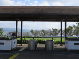 松江フォーゲルパーク駅