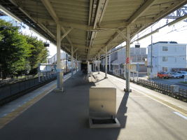 薬園台駅