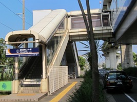 産業振興センター駅
