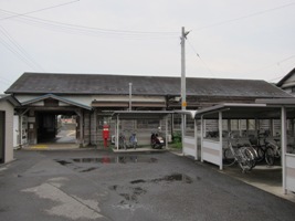 2012/08/11美濃赤坂駅駅舎