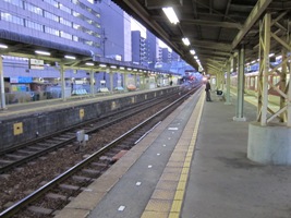富吉駅