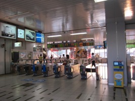 王寺駅