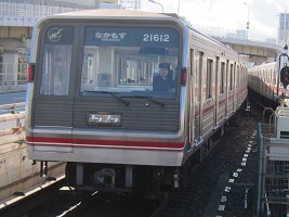 大阪市高速電気軌道21系