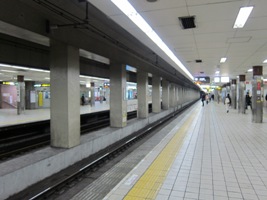 堺筋本町駅