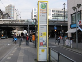 S+U Friedrichstraße駅