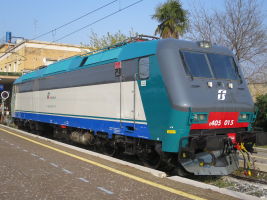 TrenitaliaE405機関車
