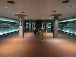 Metro Center駅