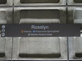 Rosslyn駅