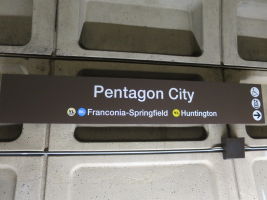 Pentagon City駅