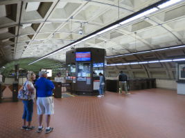 Smithsonian駅
