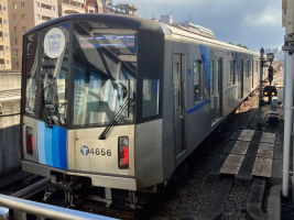 横浜市交通局4000形