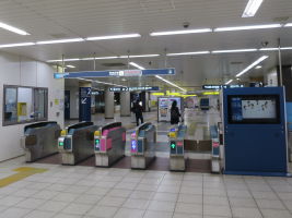 新富町駅