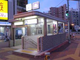 大国町駅