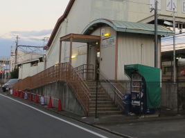 下小田井駅