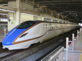 新幹線W7系