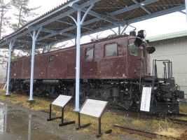 電気機関車EF16形