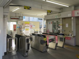 京急大津駅
