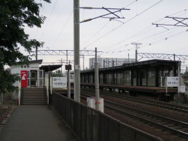 稲穂駅
