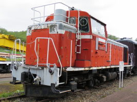 ディーゼル機関車DD16形